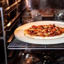 Boska Pizzasteen Deluxe - Voor Oven & BBQ - Knapperige Pizza's - Ø 29.5 Cm - BBQ Accessoires 38 Boska Pizzasteen Deluxe - Voor Oven & BBQ - Knapperige Pizza's - Ø 29.5 Cm - BBQ Accessoires -Merkloos Verkoopwinkel 1200x1200 357