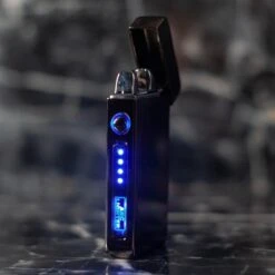Merkloos Cuberna Elektrische Plasma USB Aansteker Met Batterij Indicator Ice Black - Wind En Storm Bestendig - Geschikt Voor Kaarsen, Vuurwerk, Sigaretten En BBQ -Merkloos Verkoopwinkel 1200x1200 418