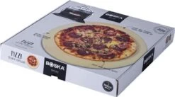 Boska Pizzasteen Deluxe L - Voor Oven & BBQ - Knapperige Pizza's - Ø 35 Cm - BBQ Accessoires -Merkloos Verkoopwinkel 1200x667 1