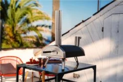 Ooni Fyra 12 Houtpellets Gestookte Pizzaoven -Merkloos Verkoopwinkel 1200x801 1