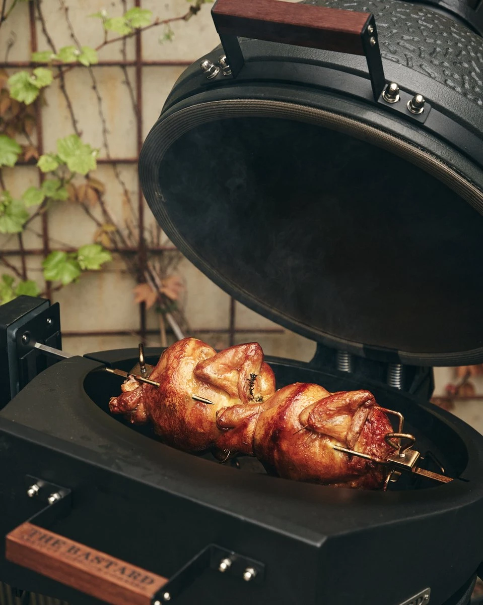 The Bastard Pizza - Rotisserie Large 8 The Bastard Pizza - Rotisserie Large - Afbeelding 6