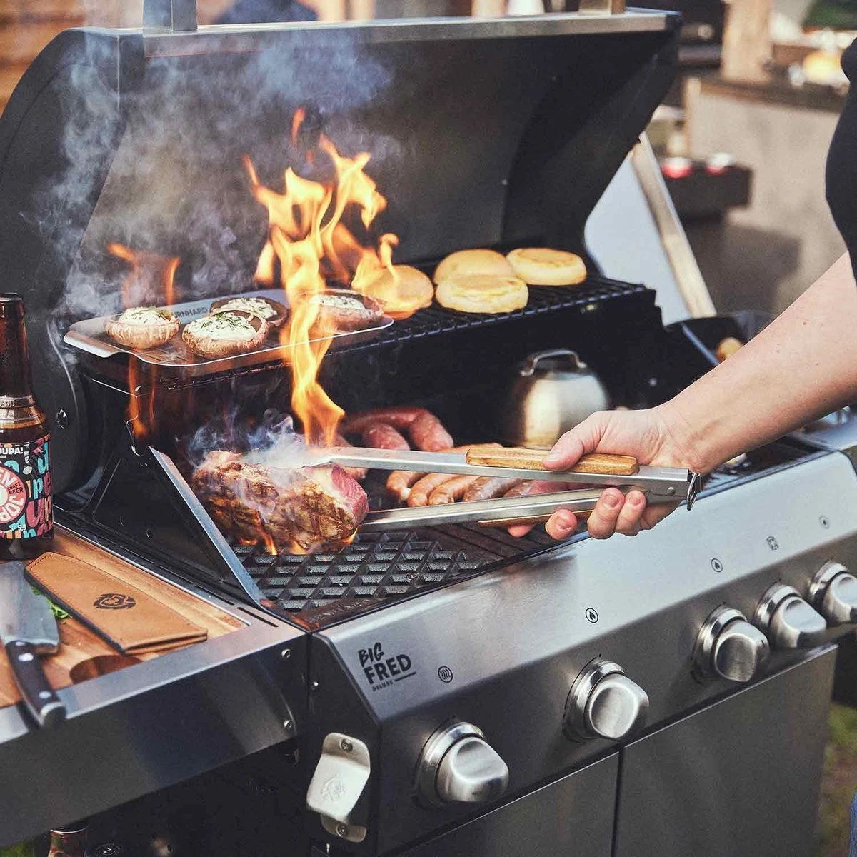 Burnhard Gas BBQ Big FRED Deluxe - 4 Branders - Incl. Keramische Infraroodbrander & Afdekhoes - Deluxe 6 Burnhard Gas BBQ Big FRED Deluxe - 4 Branders - Incl. Keramische Infraroodbrander & Afdekhoes - Deluxe - Afbeelding 4