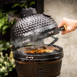 BluMill Kamado BBQ Egg - Kamado 13 Inch - Incl. Vlees Thermometer - Houtskoolbarbecues - Zwart - Ø 27cm -Merkloos Verkoopwinkel 1200x1200 28