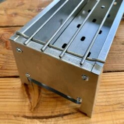 Spiedini Saté-bbq Bali 40 Mini - Kleine, Smalle Houtskoolbarbecue Met Horizontaal Rooster Voor Sate Of Andere Spiesjes - 40 Cm Lang, 11 Cm Breed, 14 Cm Hoog - Ideaal Voor Tuin- Of Open Haard, Of Balkon - Materiaal: Gealuminiseerd Ijzer -Merkloos Verkoopwinkel 1200x1200 4